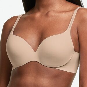 Women's Comfort Devotion
DreamWire Full Coverage Bra
DM0070 38C Nude